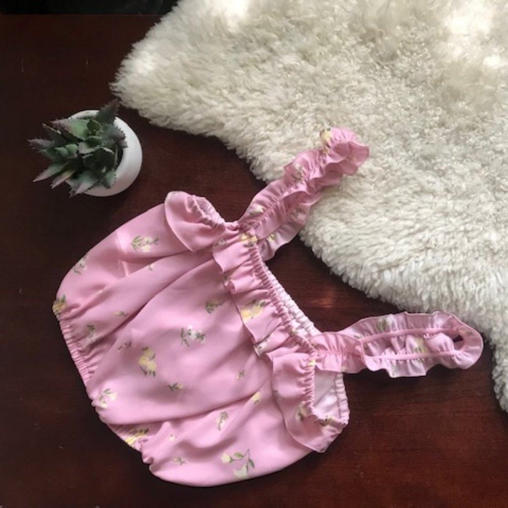 Aritzia Sunday Best Pink Ruffle Floral Tank